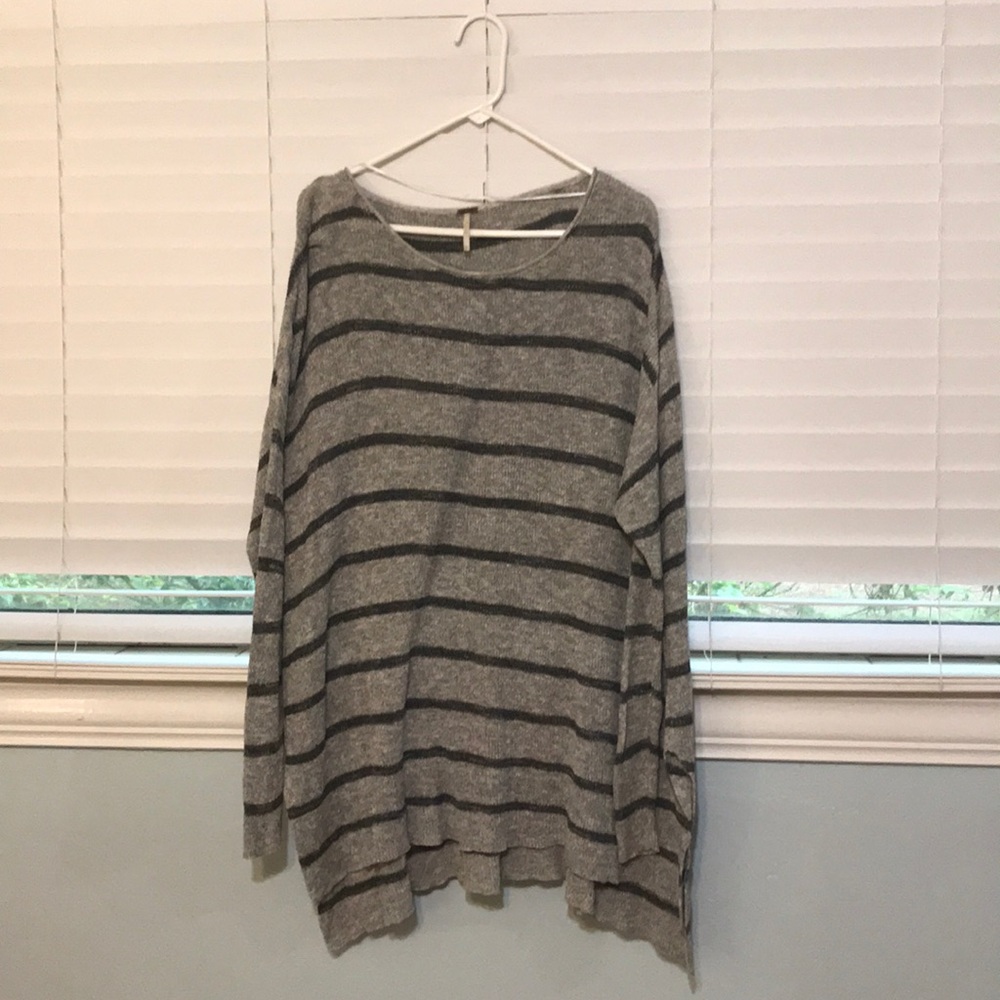 Free People Loose Fit Tunic Sweater